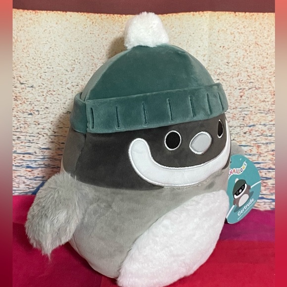 Gertrude the Canadian Goose - Picture 4 of 5